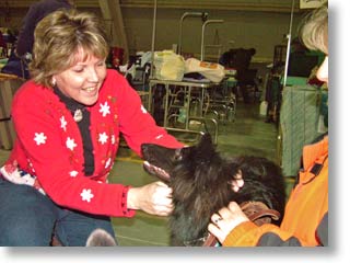mary grace buckwalter makes friends with bing at the Lehigh Valley Kennel Club show